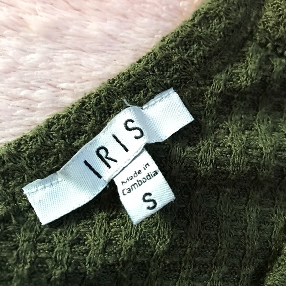 Green long sleeve - Picture 4 of 5